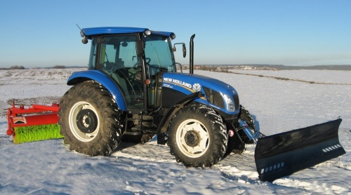 Плужно-щеточное оборудование к трактору NEW HOLAND