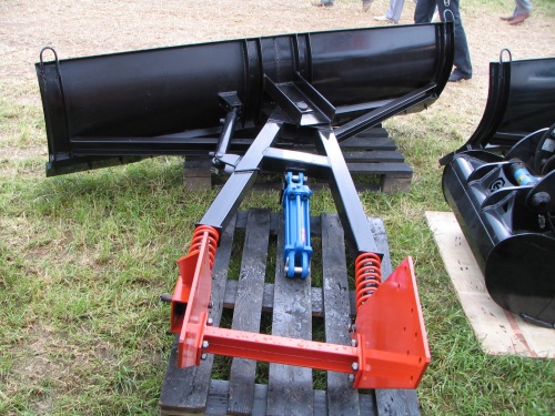 Передний отвал для снега НО-79-1 (заказ 1 ОТ-4)